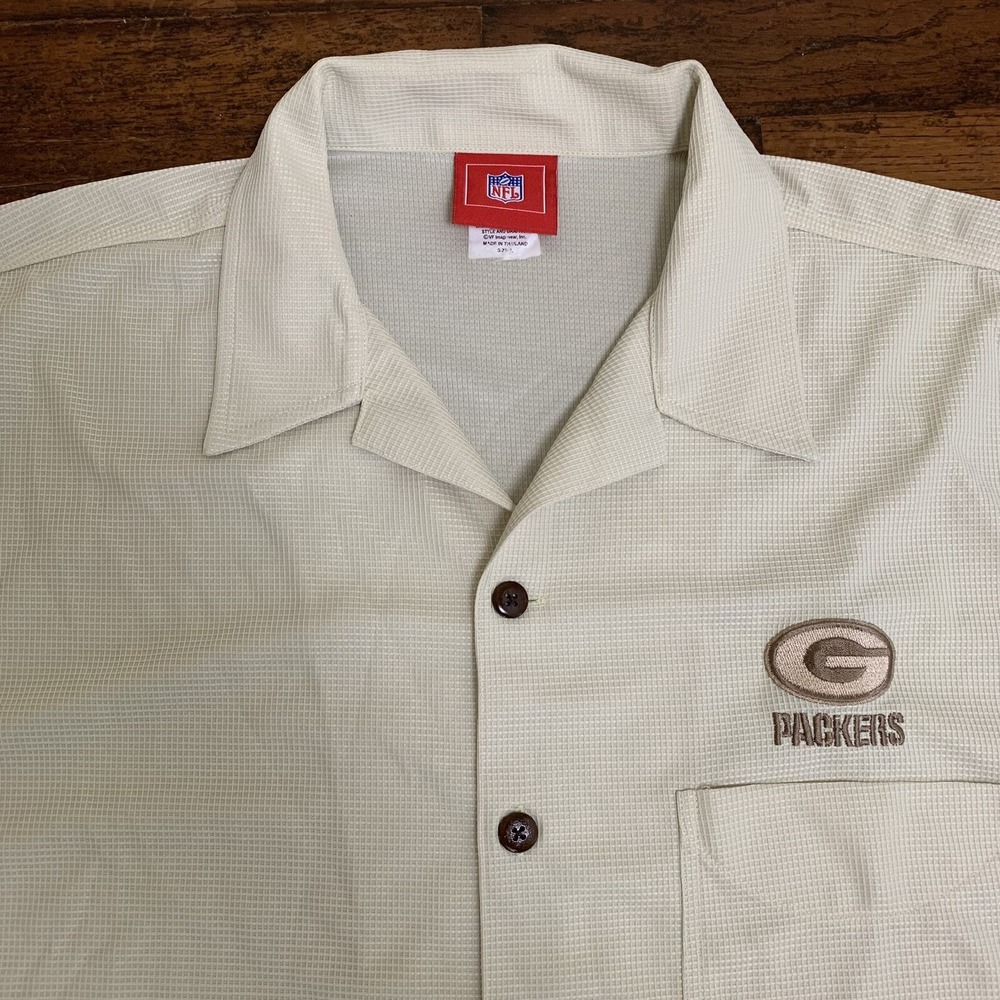 NFL Team Apparel Shirt Mens Large Green Bay Packers Button Up Short Sleeve